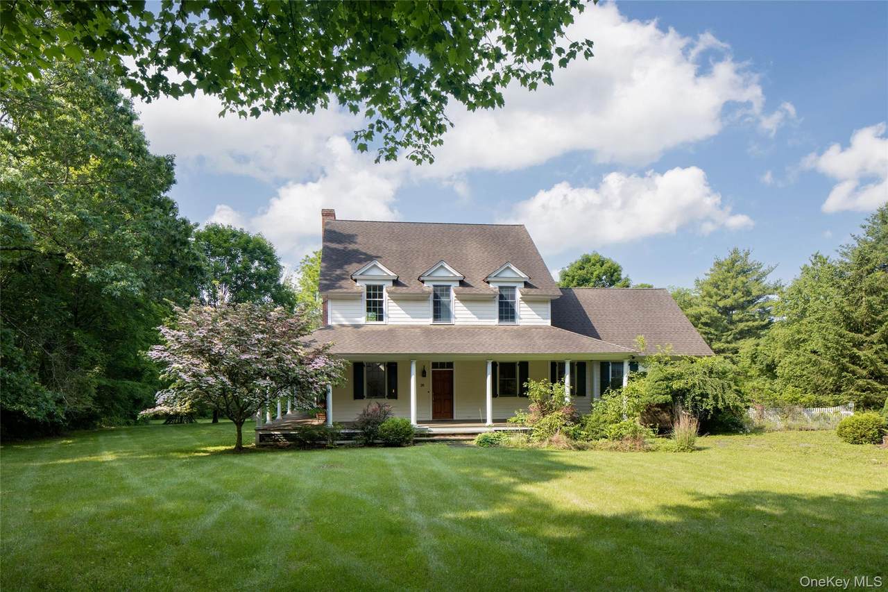 28 Oak Hill Road - Photo 1