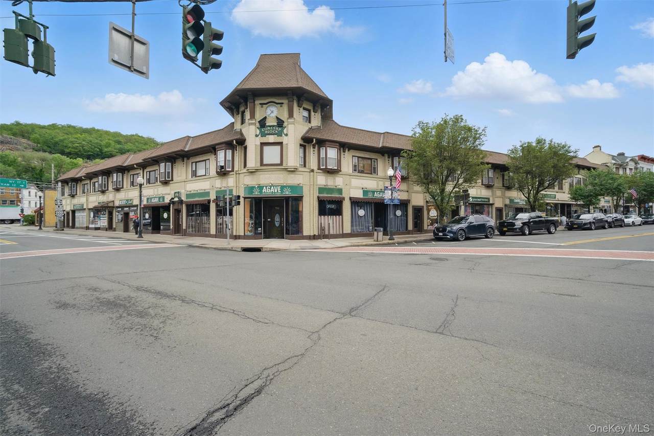 90-100 Orange Avenue - Photo 1