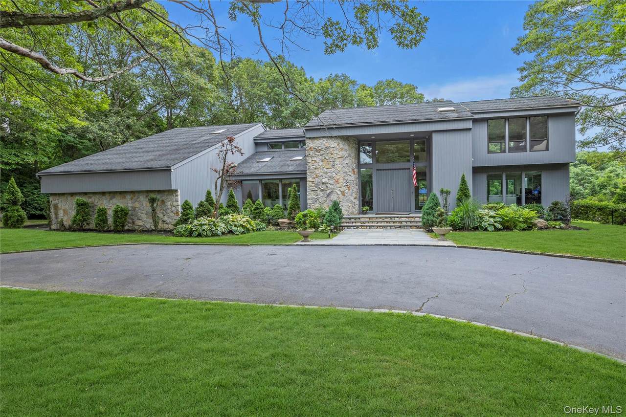 6 Fox Hunt Court - Photo 1