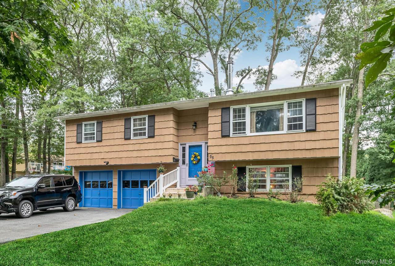 95 Hillside Avenue - Photo 1