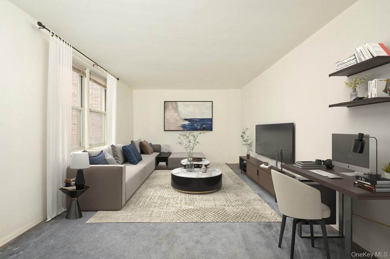 2 Louisiana Avenue - Photo 1