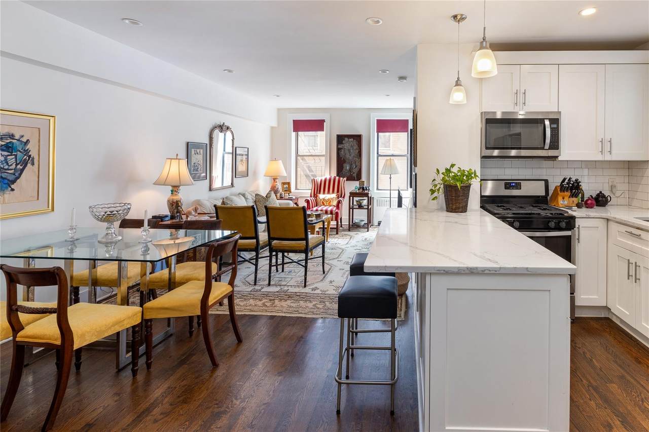 525 235th Street - Photo 1