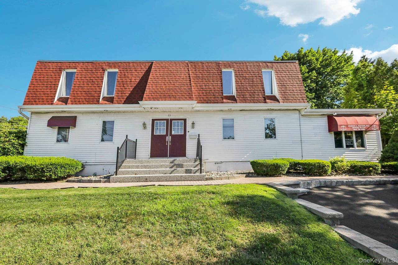 11 Ramapo Road - Photo 1