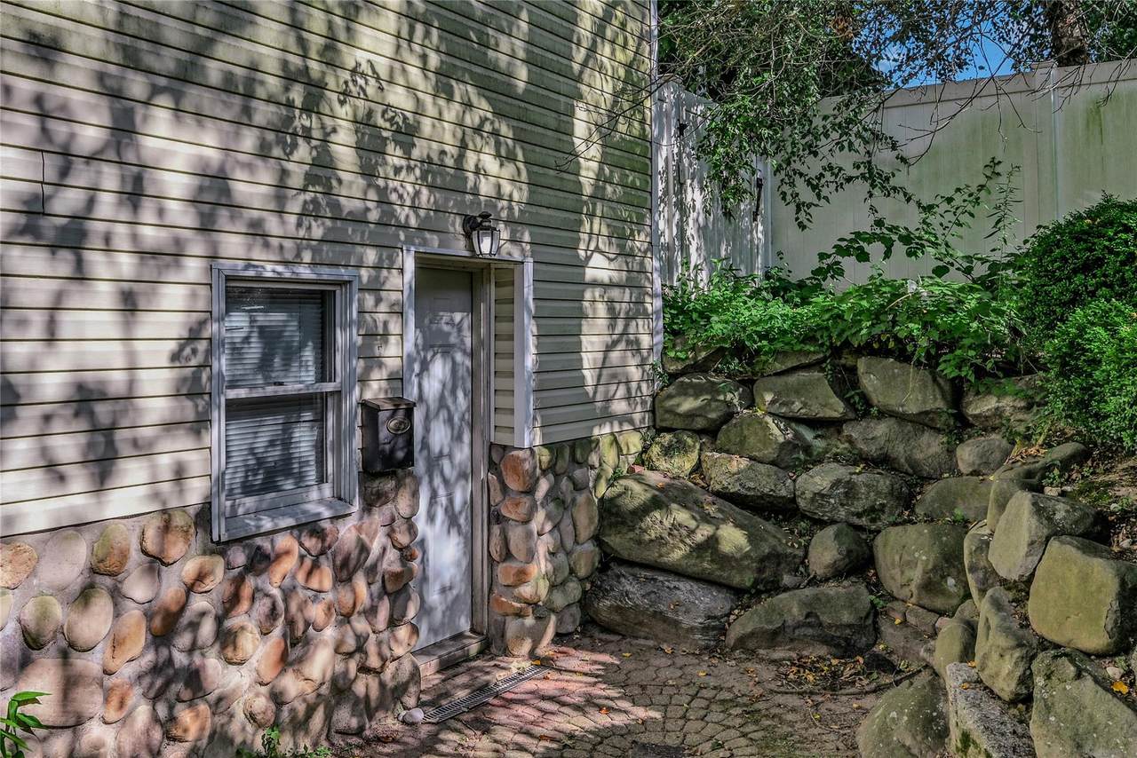 34 Clover Avenue - Photo 1