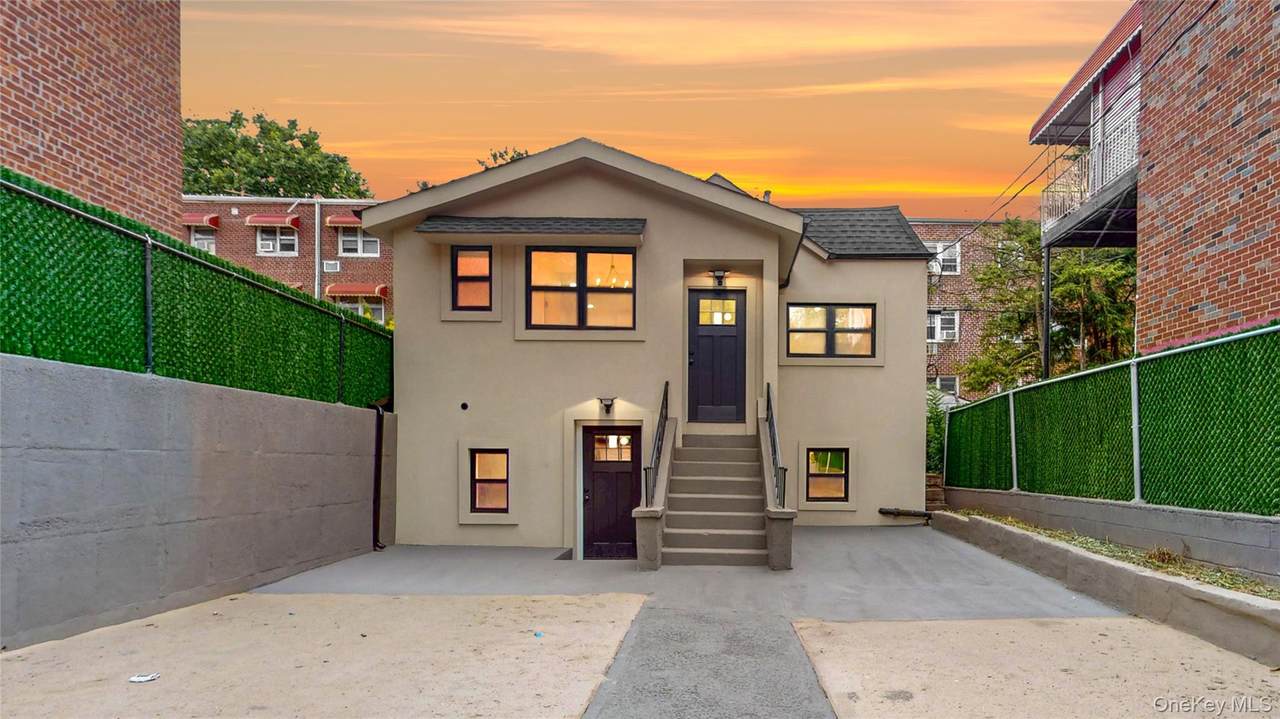 552 80th Street - Photo 1