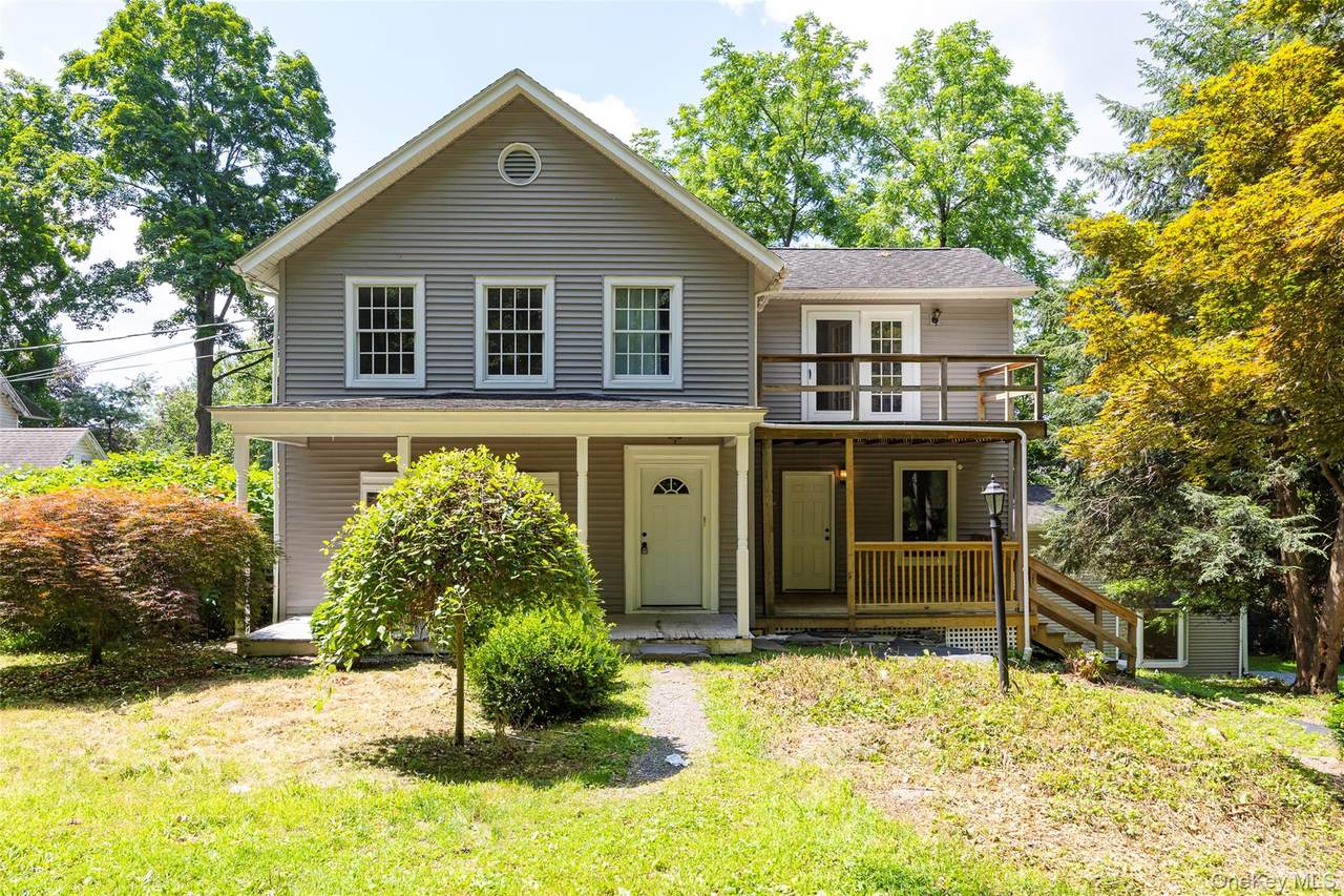 83-85 Old Post Road - Photo 1