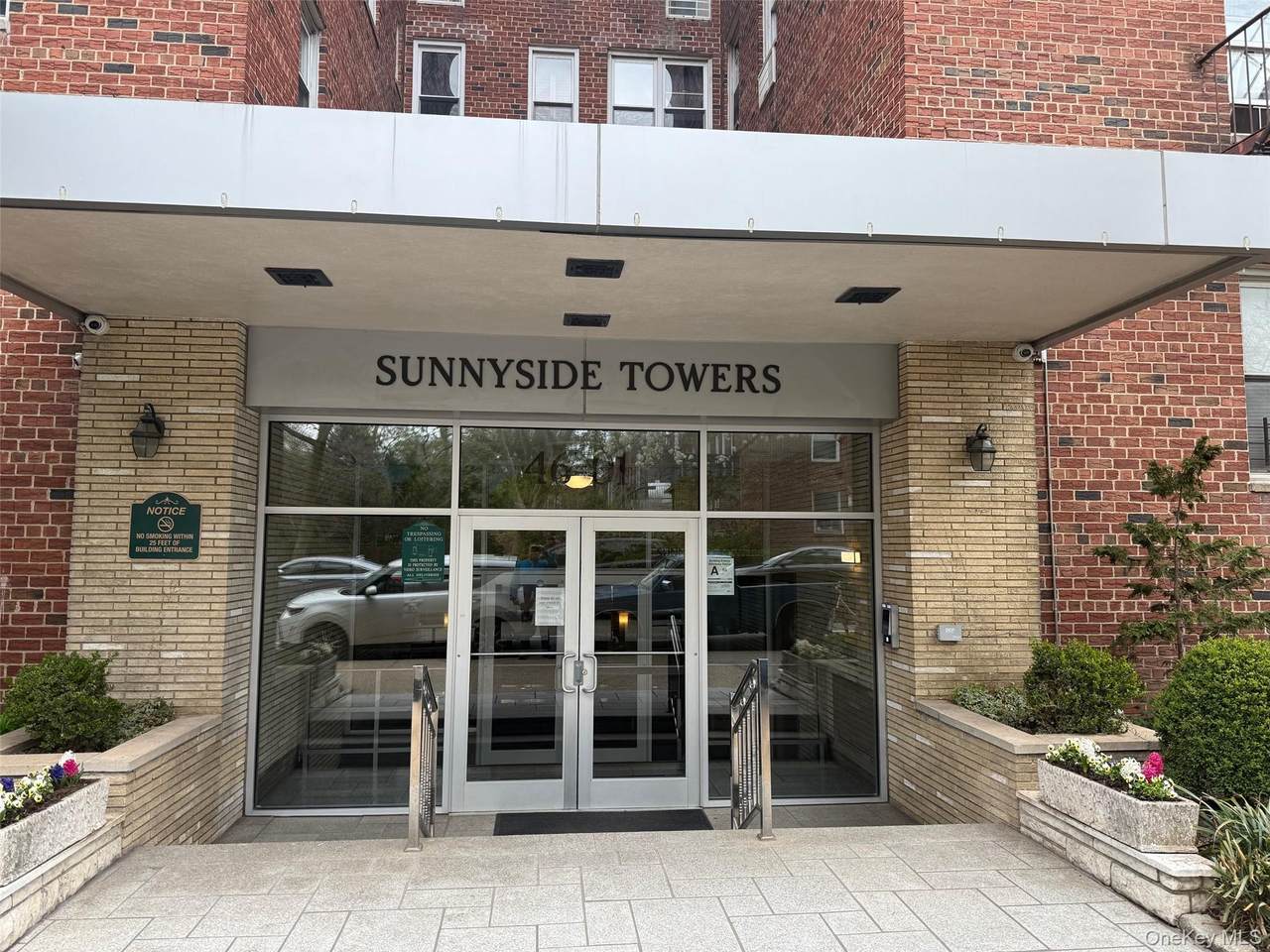 46-01 39 Avenue - Photo 1