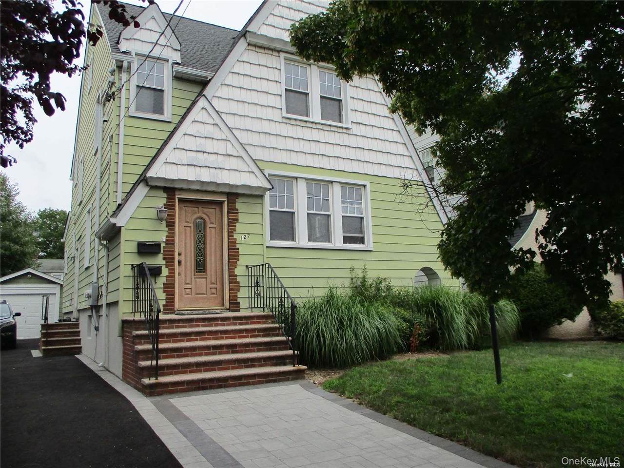 127 Gordon Road - Photo 1