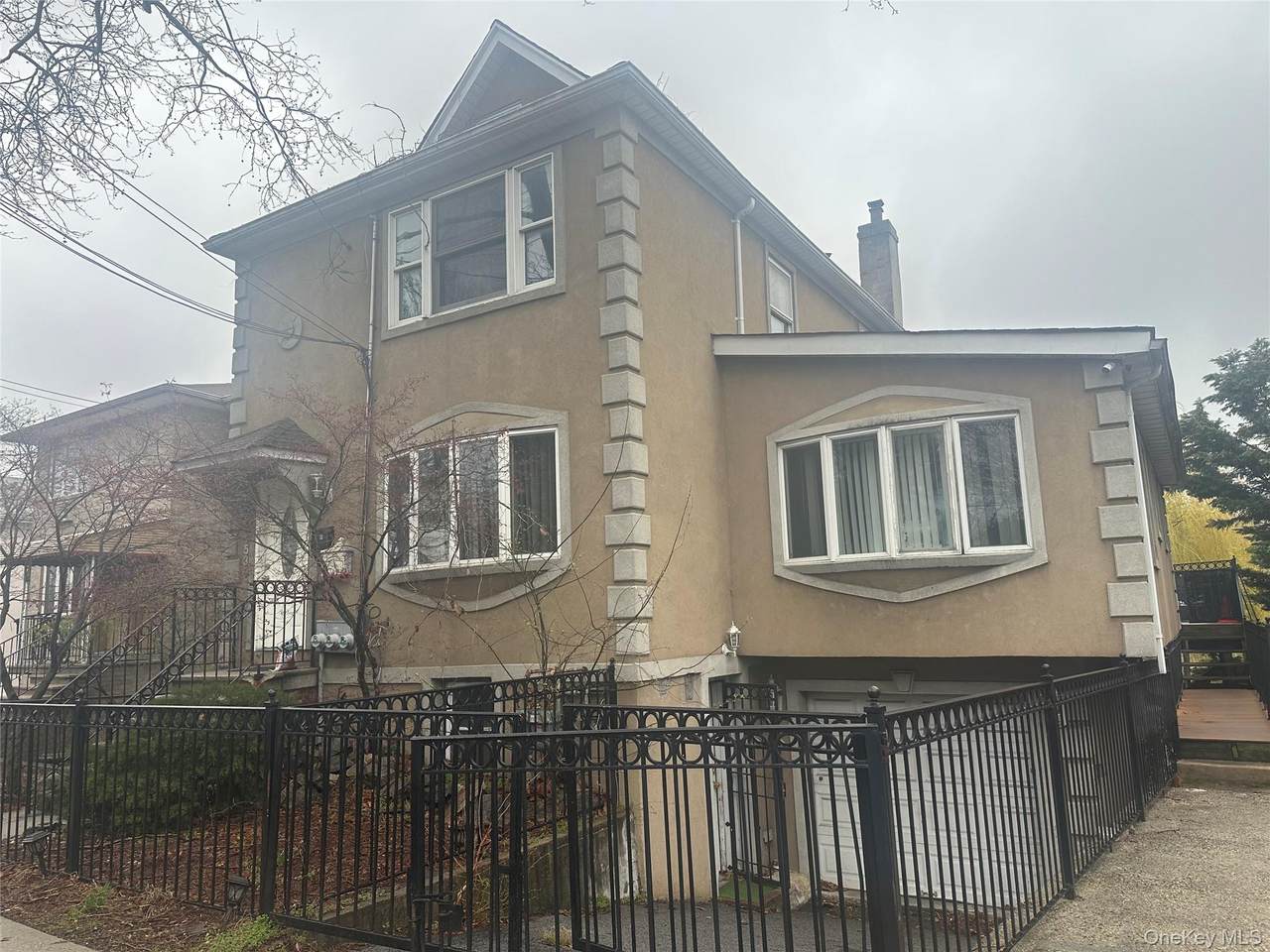 1530 Mac Donough Place - Photo 1