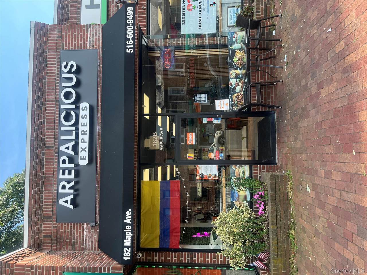 182B Maple Avenue - Photo 1