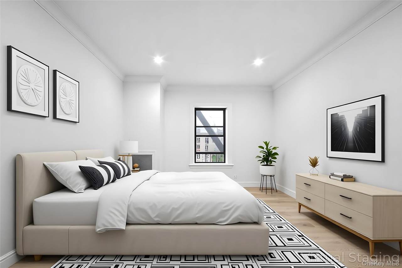 31-14 Crescent Street - Photo 1