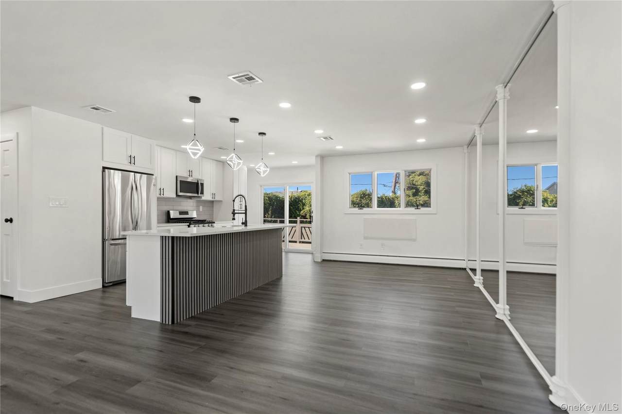 8 Gale Drive - Photo 1