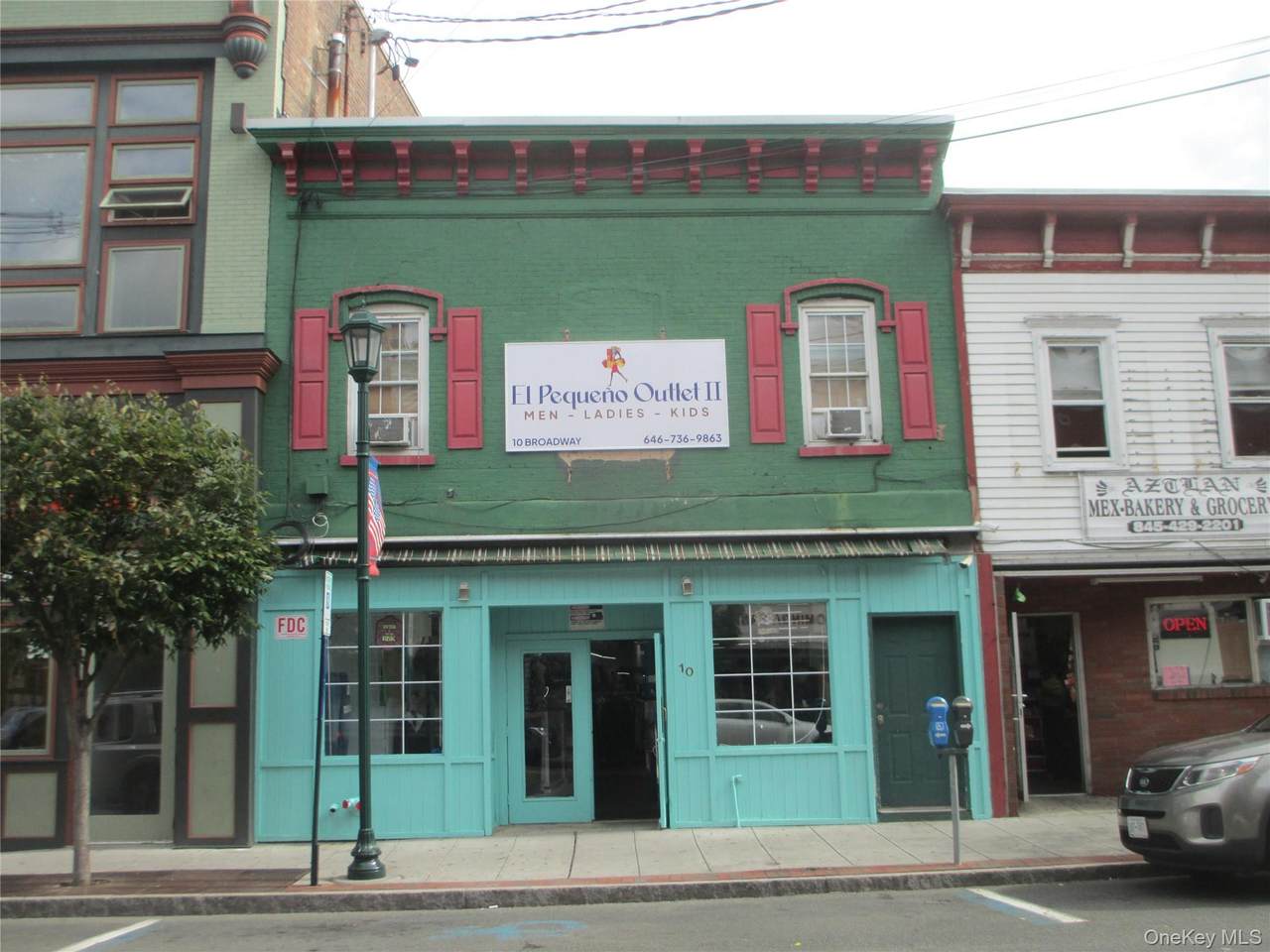 10 Broadway - Photo 1