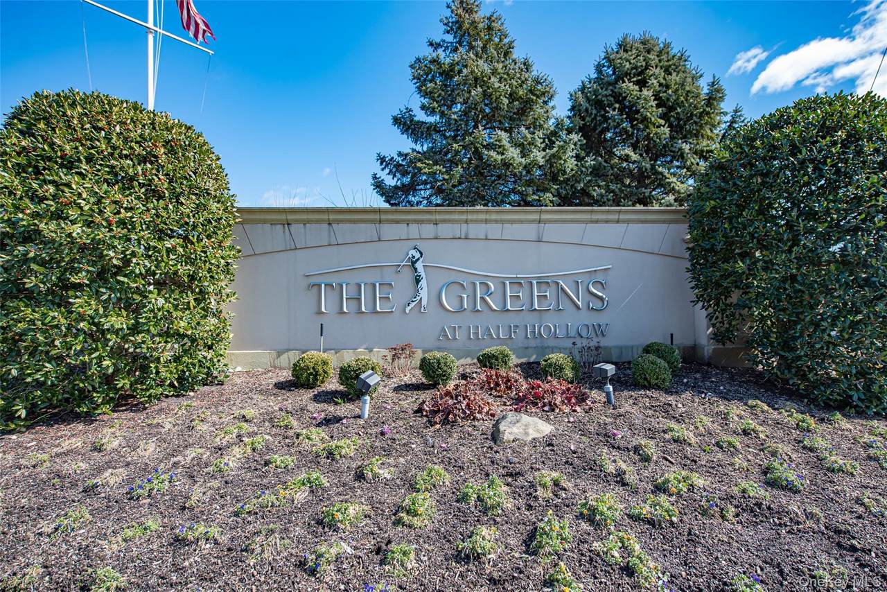 1113 Savoy Drive - Photo 1