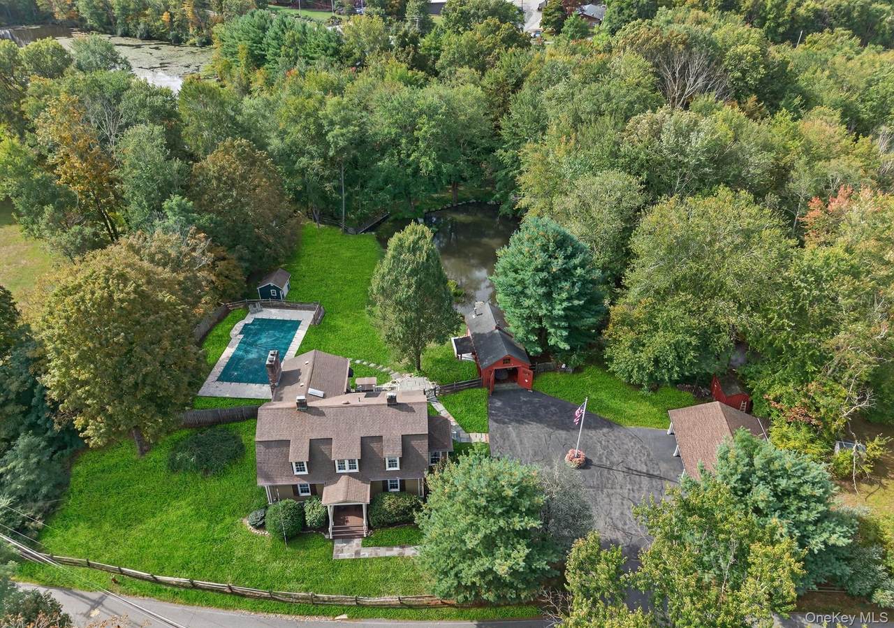91 Eagle Valley Road - Photo 1