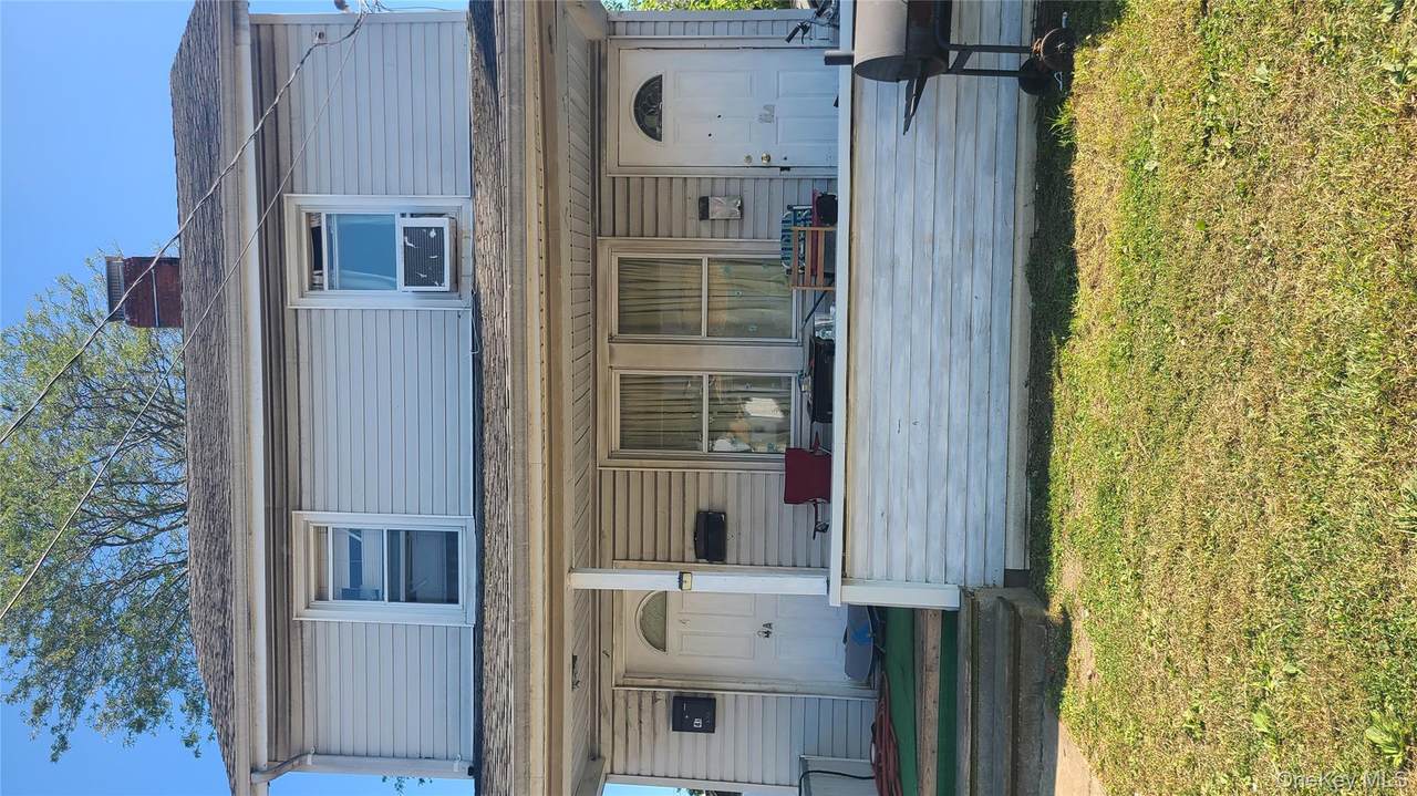 4 Duryea Place - Photo 1