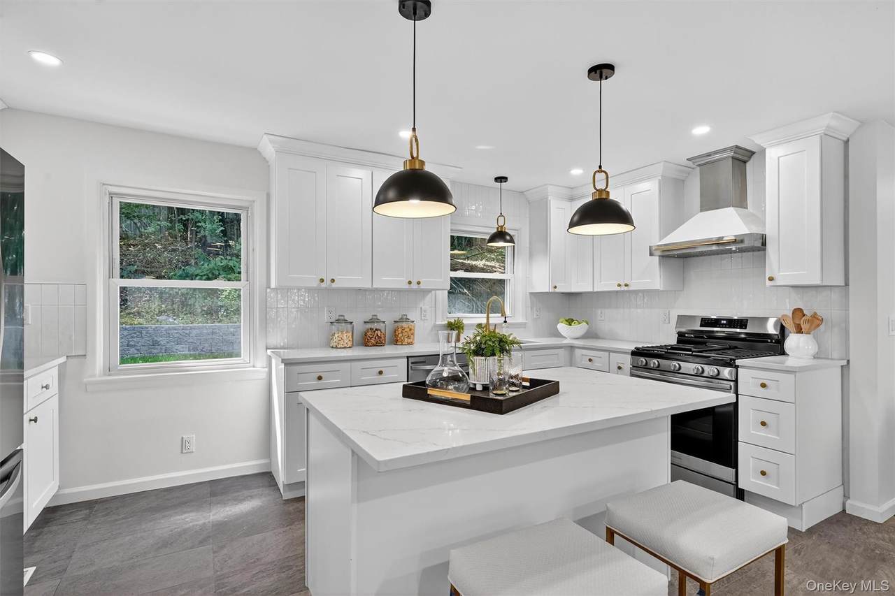 27 Terrace Drive - Photo 1
