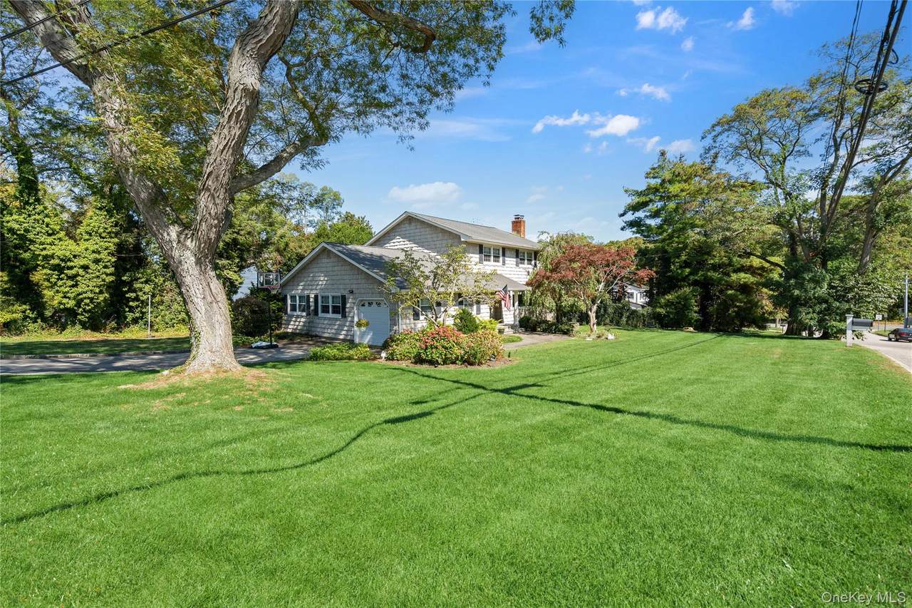49 Rolling  Rd - Photo 1