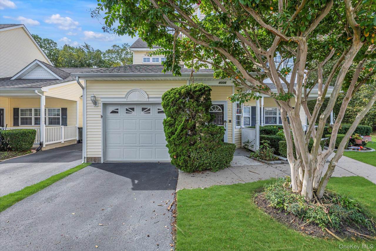 4006 Saint Andrews - Photo 1