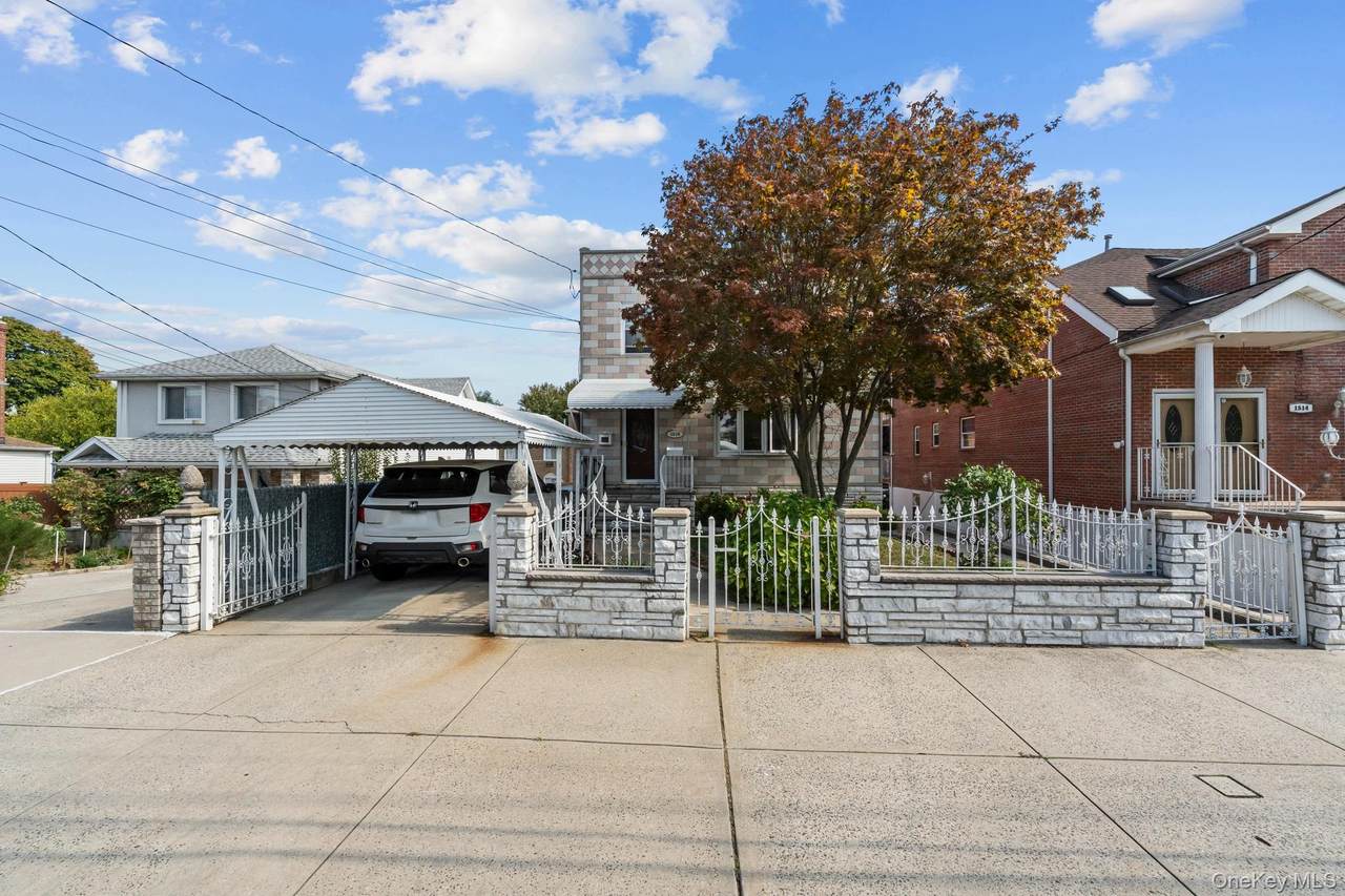 1518 Bayview Avenue - Photo 1