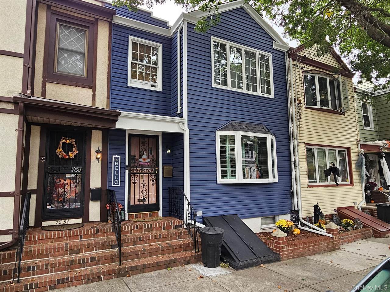 7852 79th Lane - Photo 1