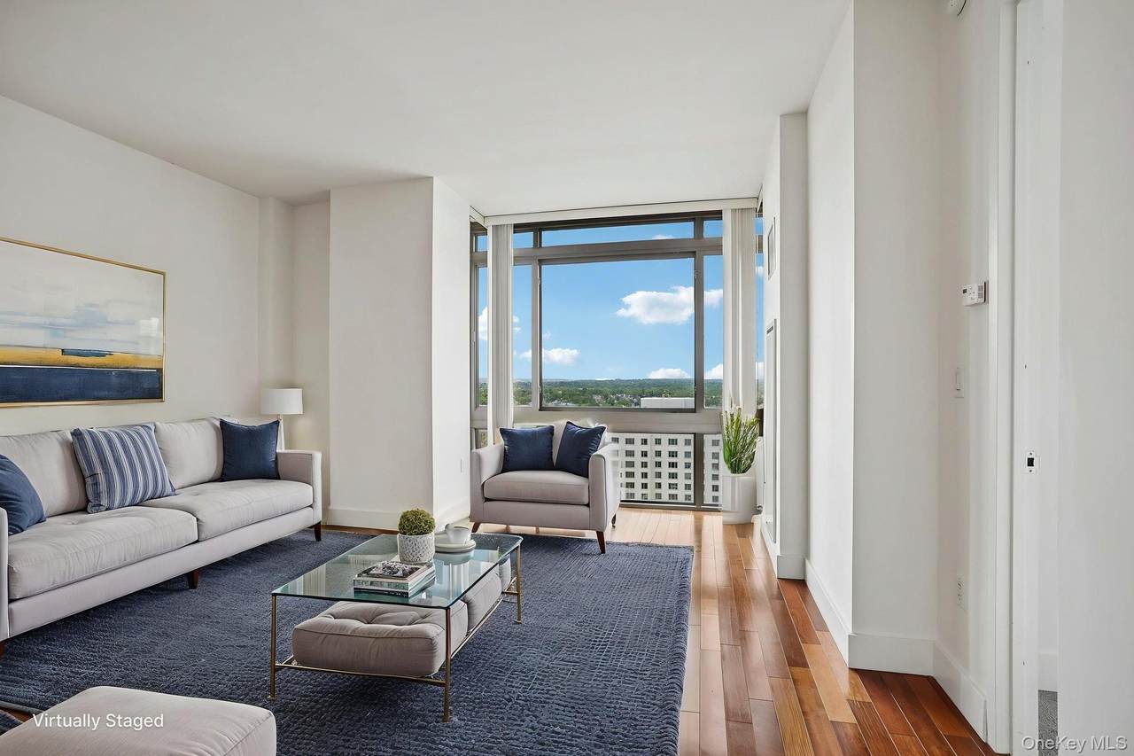 175 Huguenot Street - Photo 1