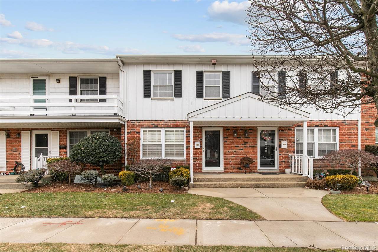 676 Front Street - Photo 1