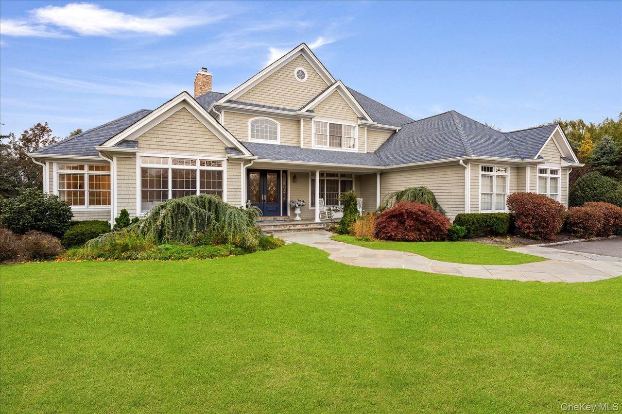 2995 Laurel Trail - Photo 1