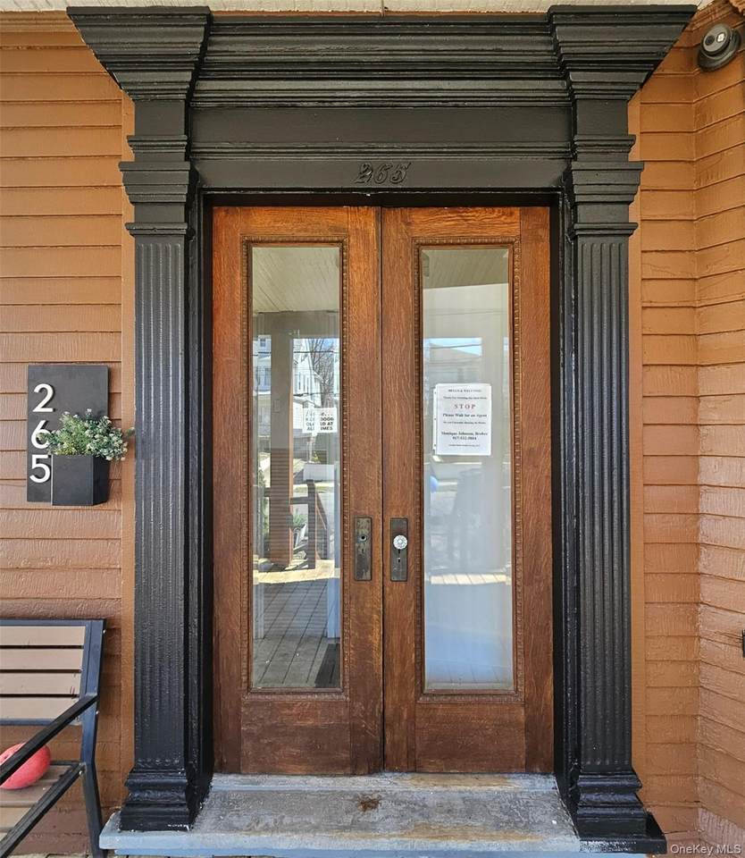 265 Summit Avenue - Photo 1