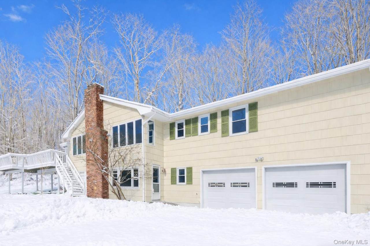 56 Brandon Drive - Photo 1