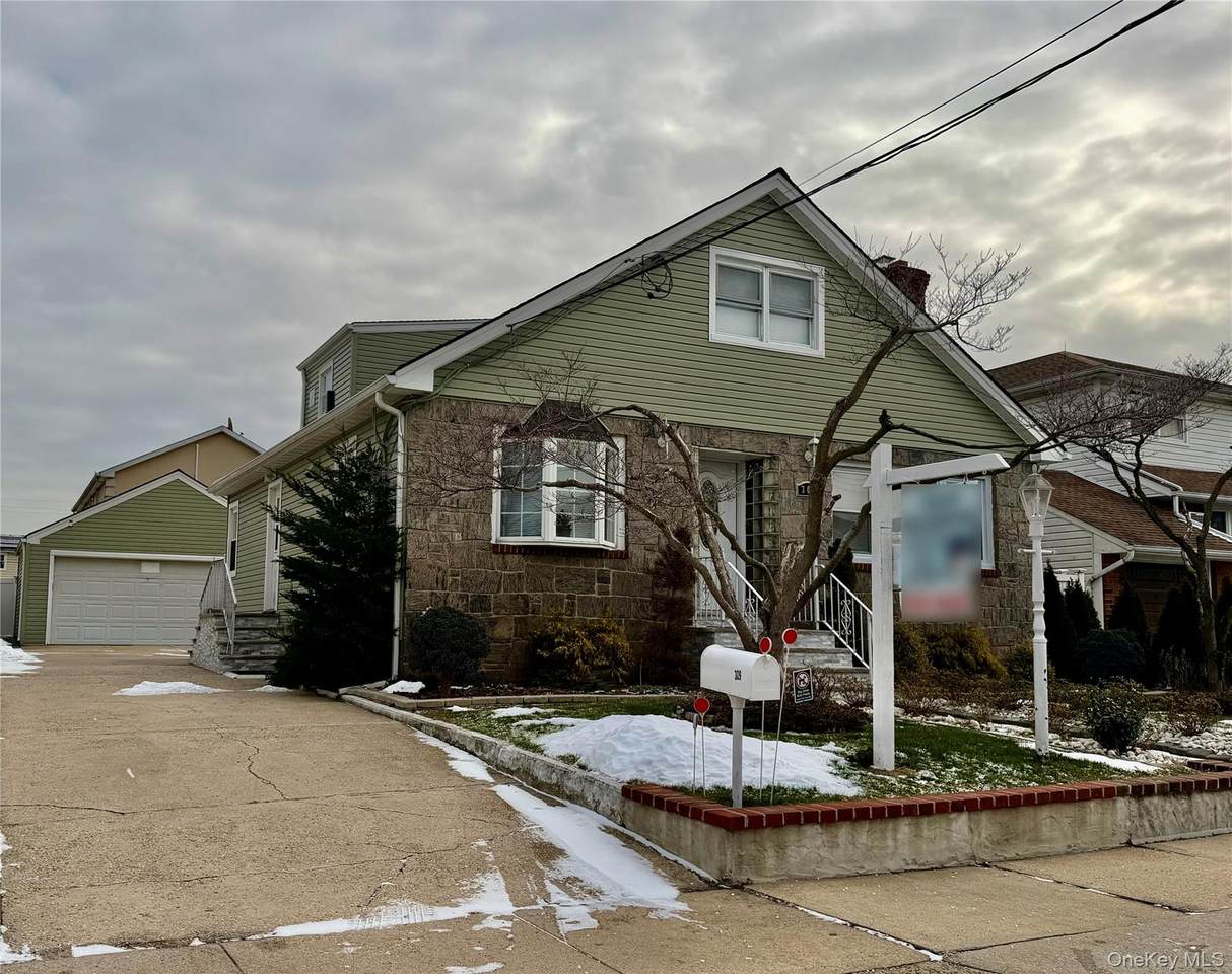 309 Litchfield Avenue - Photo 1