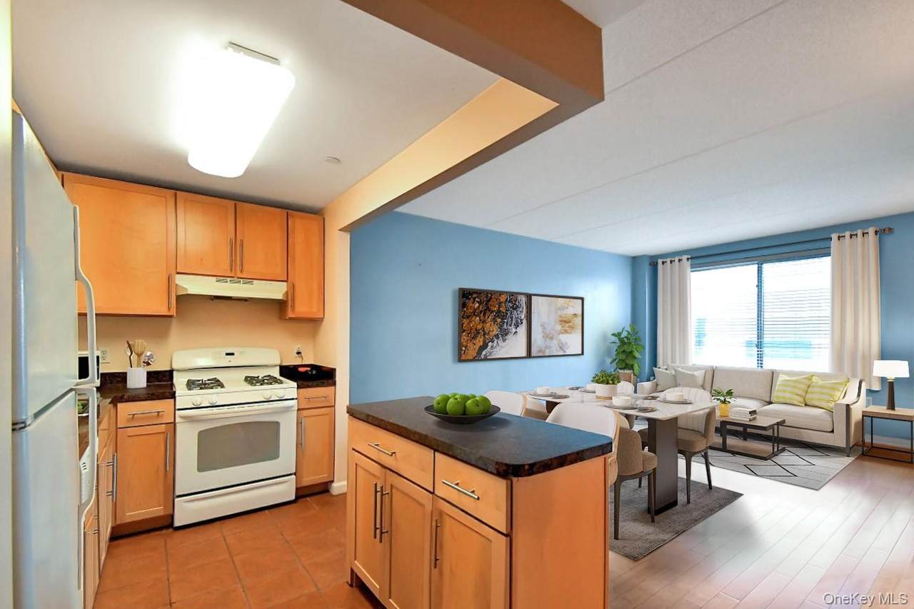 837 Washington Avenue - Photo 1