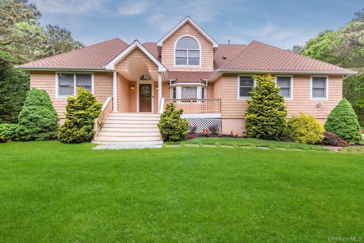 126 Malloy Drive - Photo 1