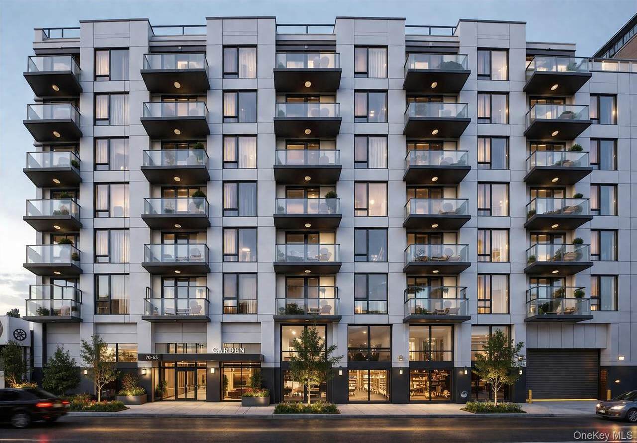 7065 Queens Boulevard - Photo 1