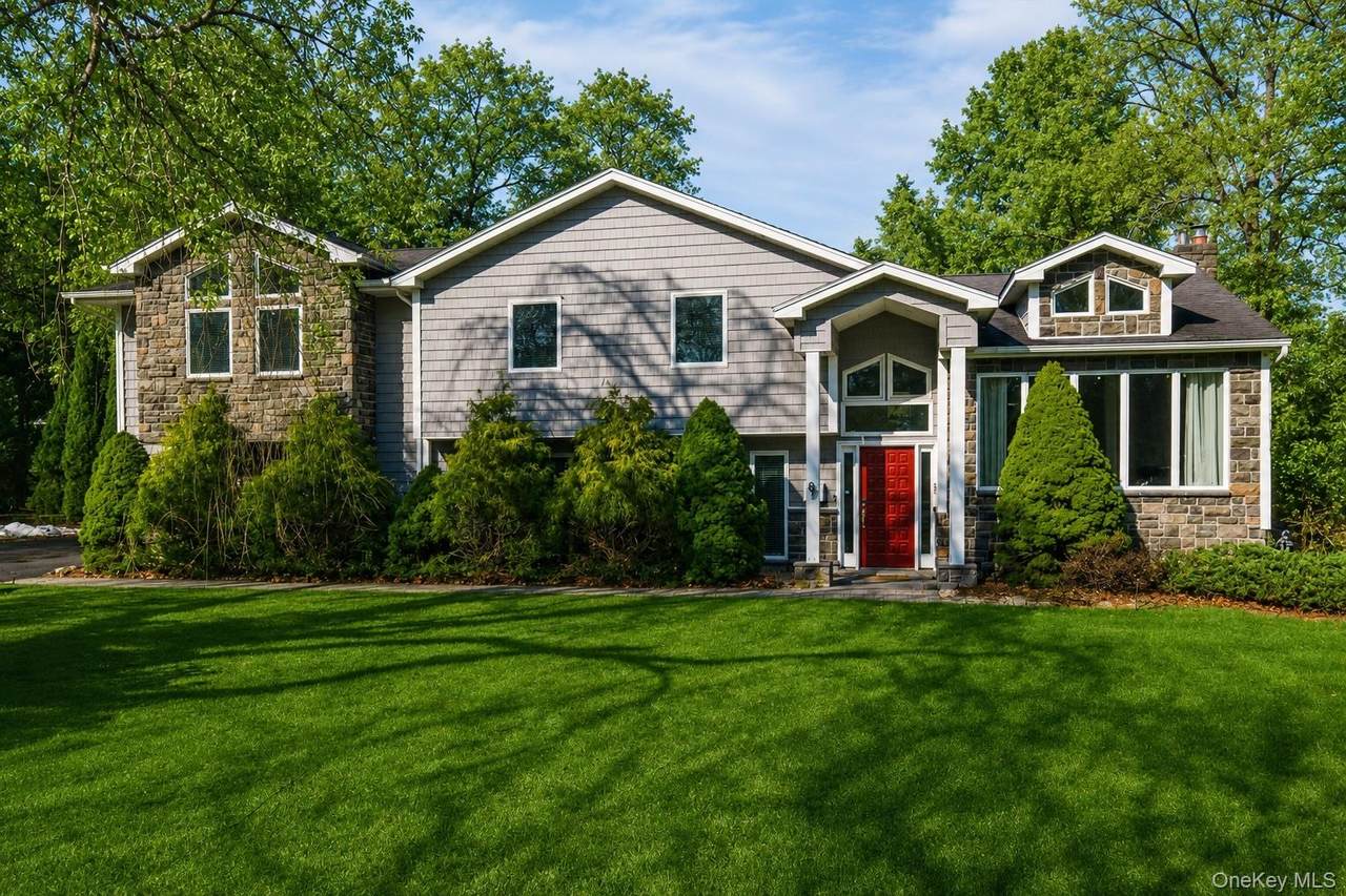 87 Soundview Drive - Photo 1