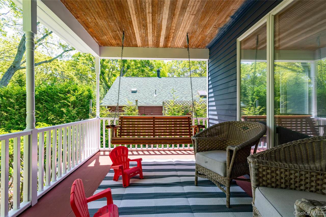 2300 Pine Tree Road - Photo 1