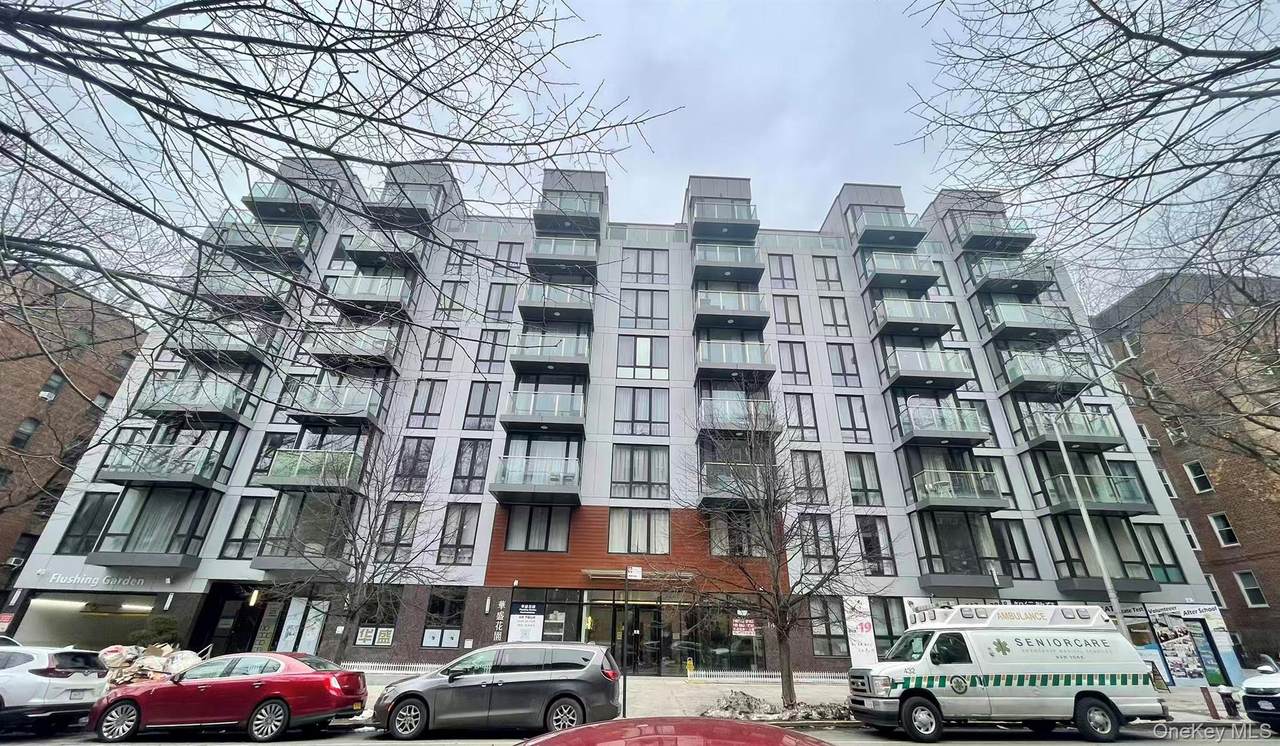144-27 Sanford Avenue - Photo 1