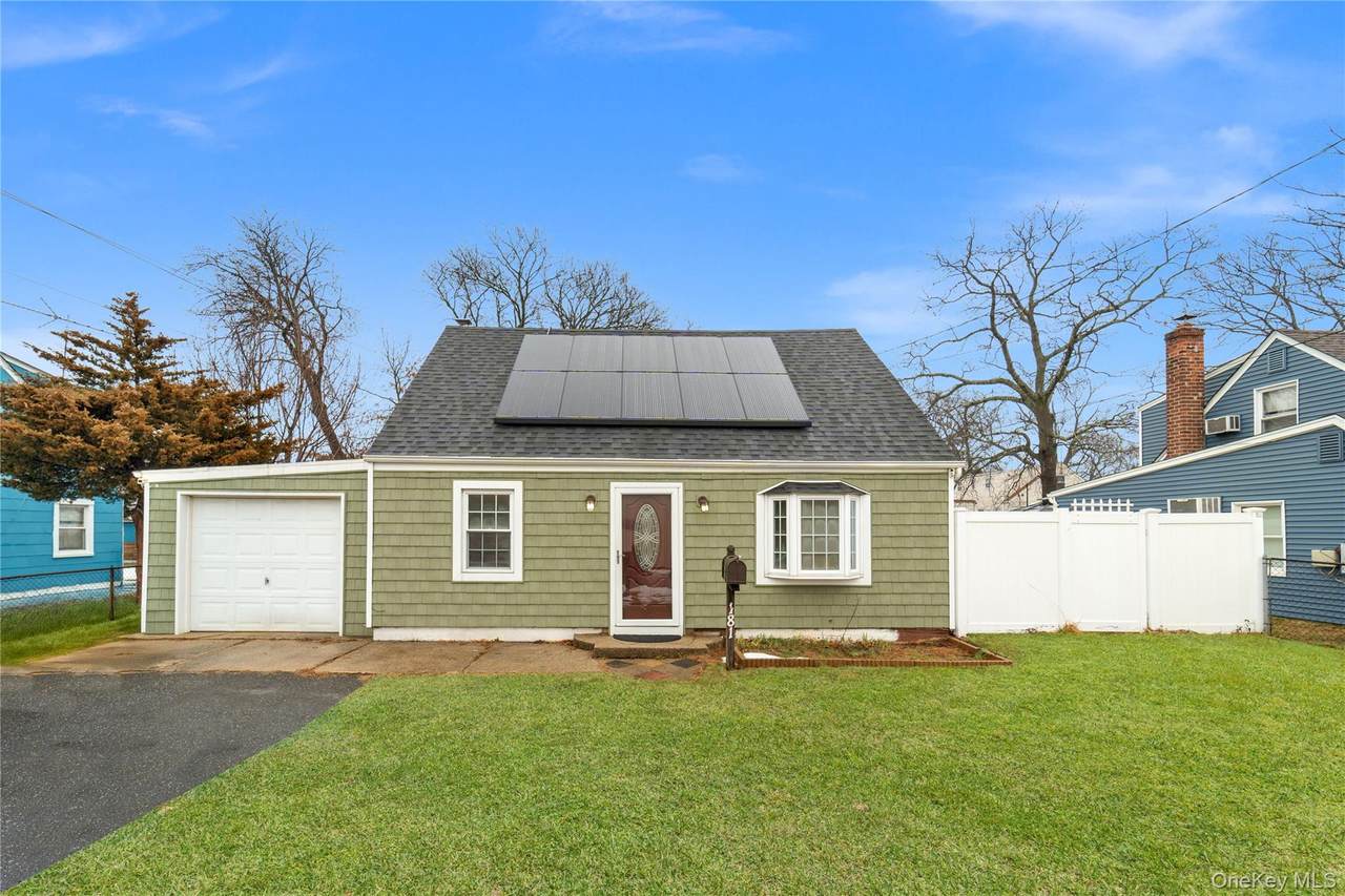 181 Alleghany Avenue - Photo 1