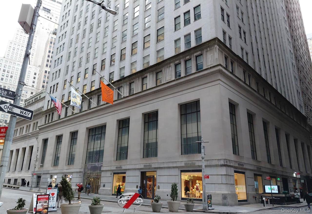 15 Broad Street - Photo 1
