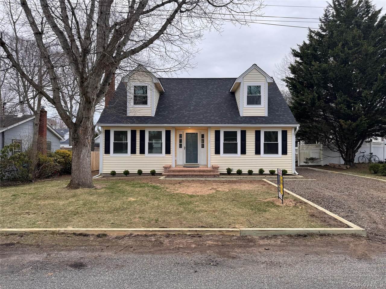 91 17th Street - Photo 1