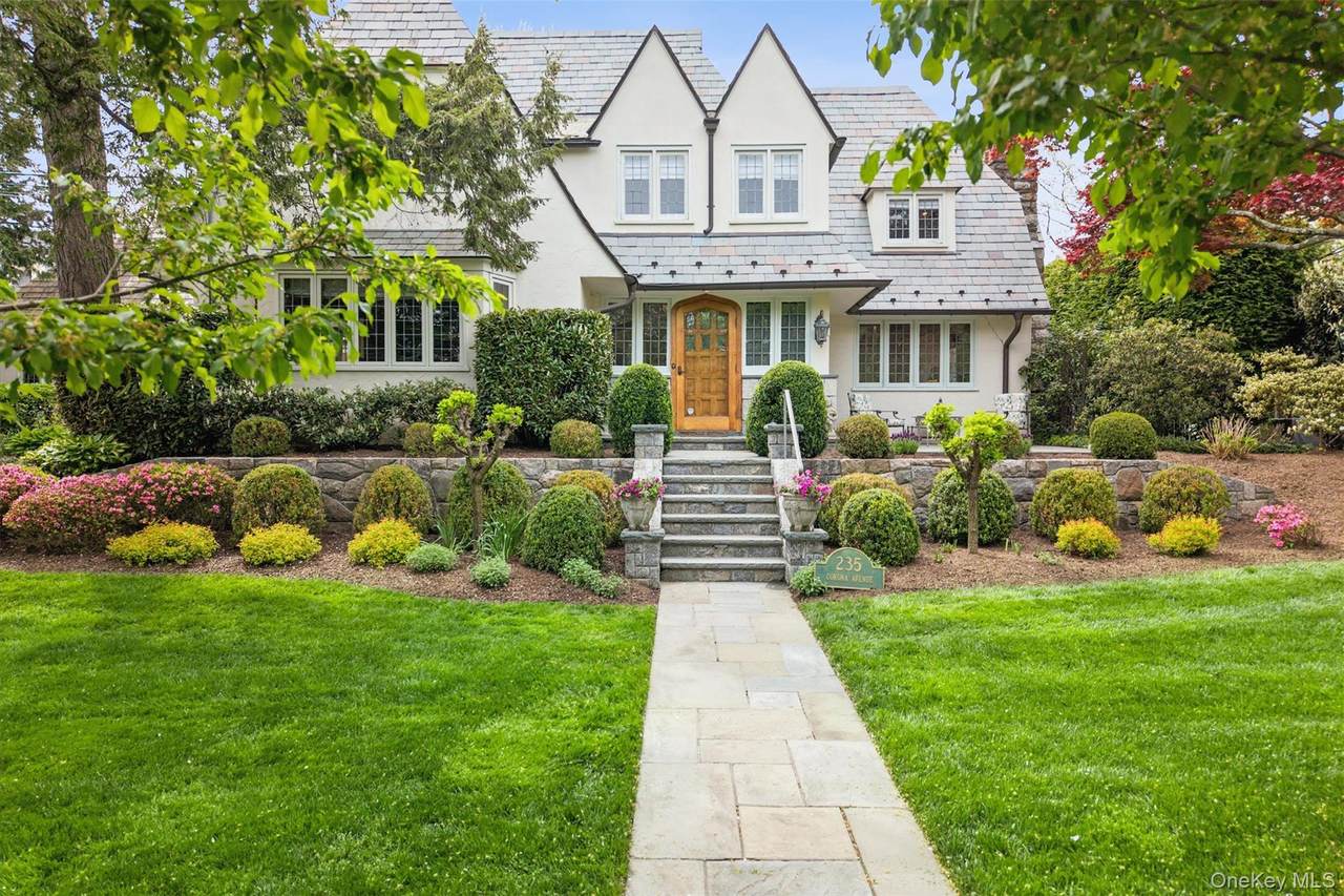 235 Corona Avenue - Photo 1