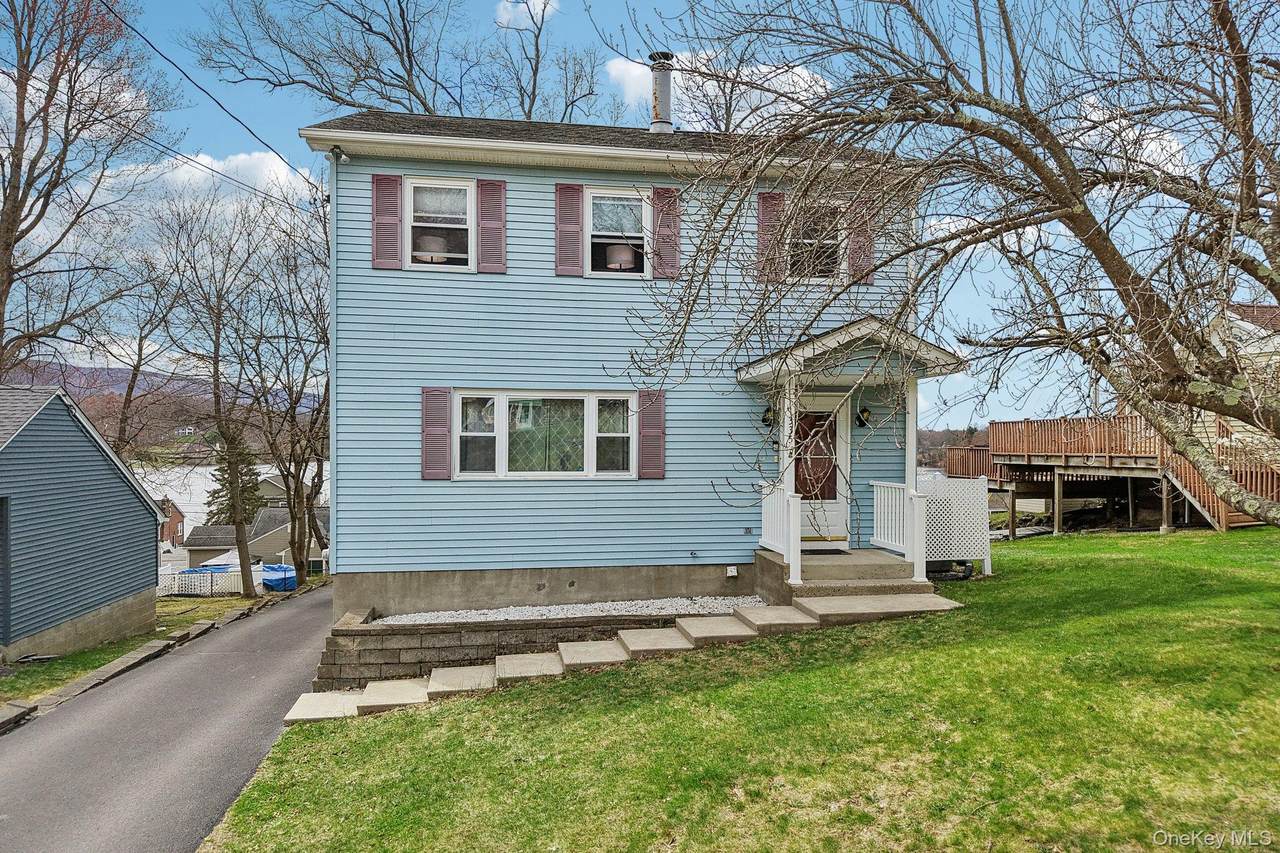335 Oak Drive - Photo 1