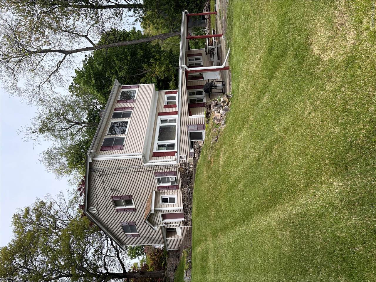 165 Lakeshore Drive - Photo 1