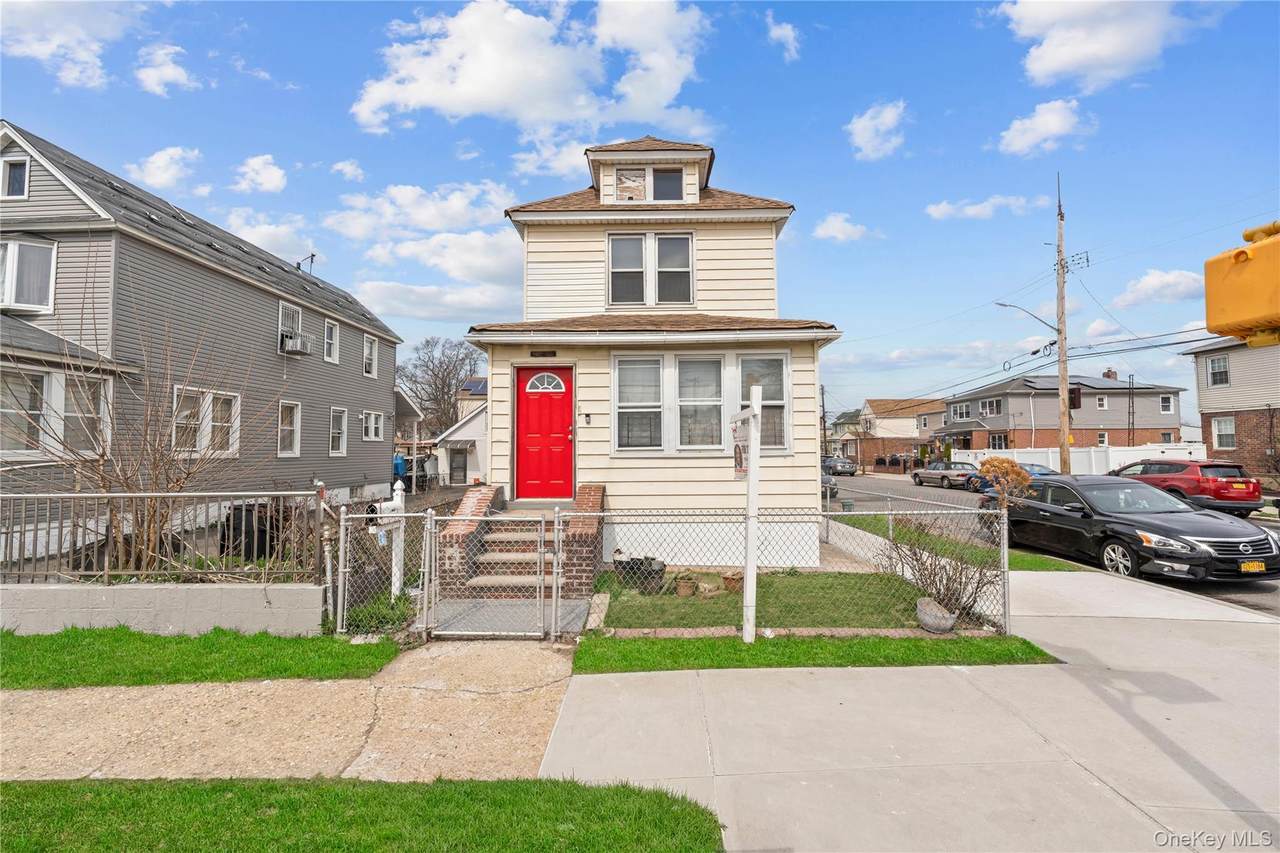126-19 Sutter Avenue - Photo 1