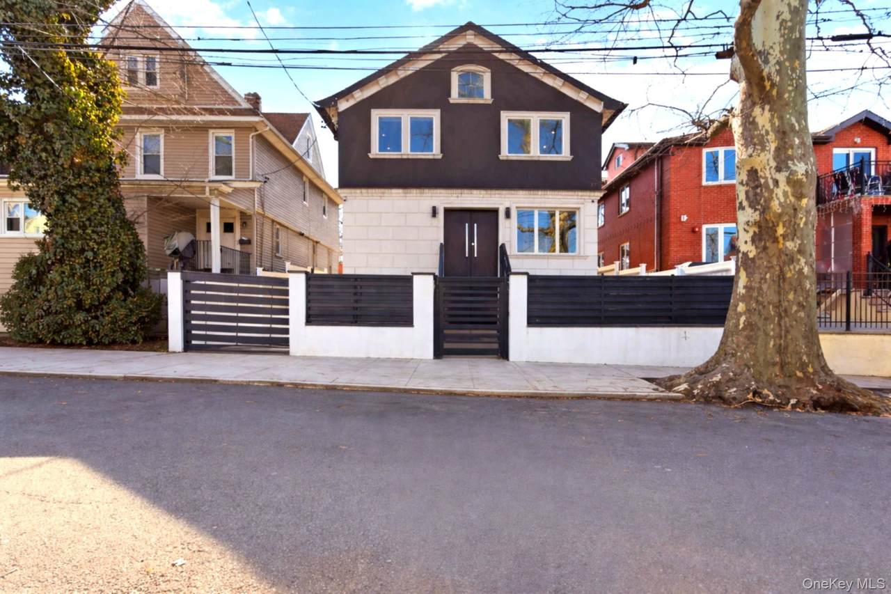 31-12 Buell Street - Photo 1