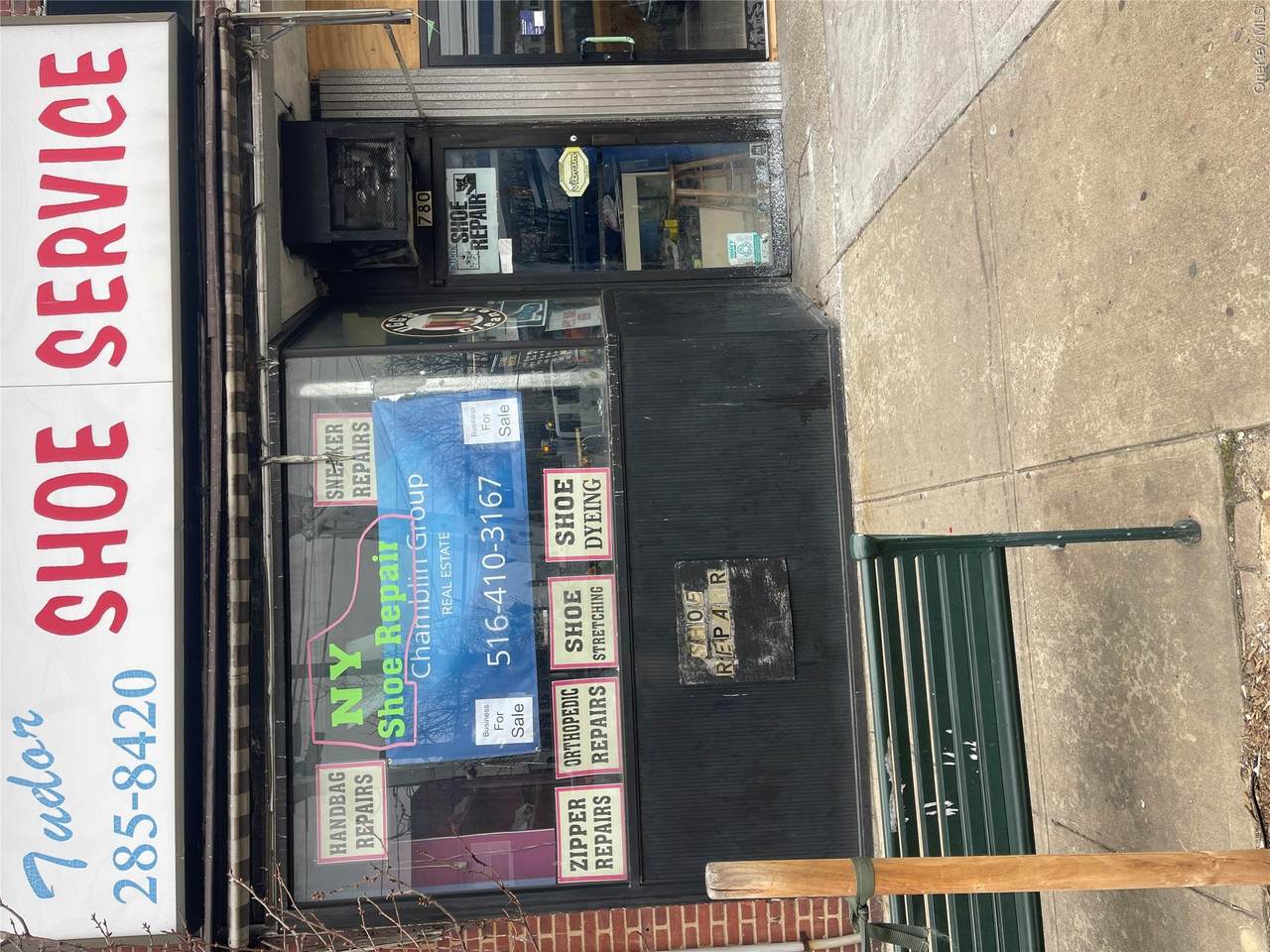 780 Elmont - Photo 1
