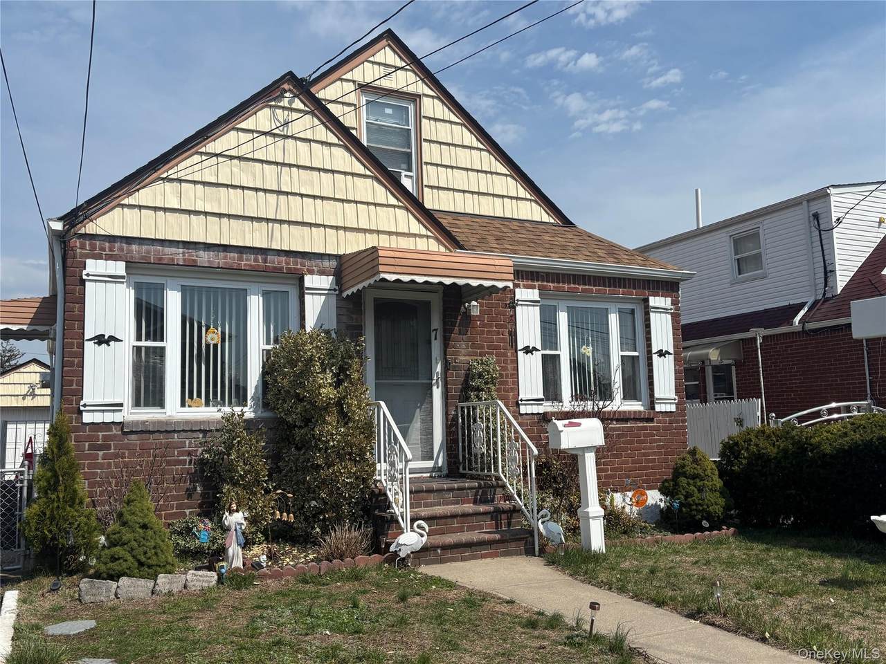 7 Catherine Court - Photo 1