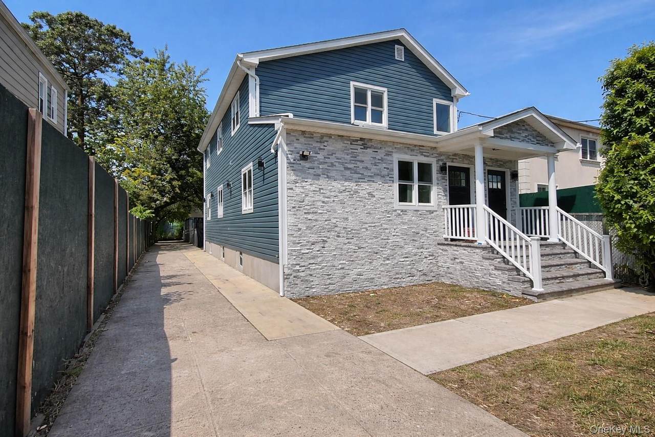 117-36 165th Street - Photo 1