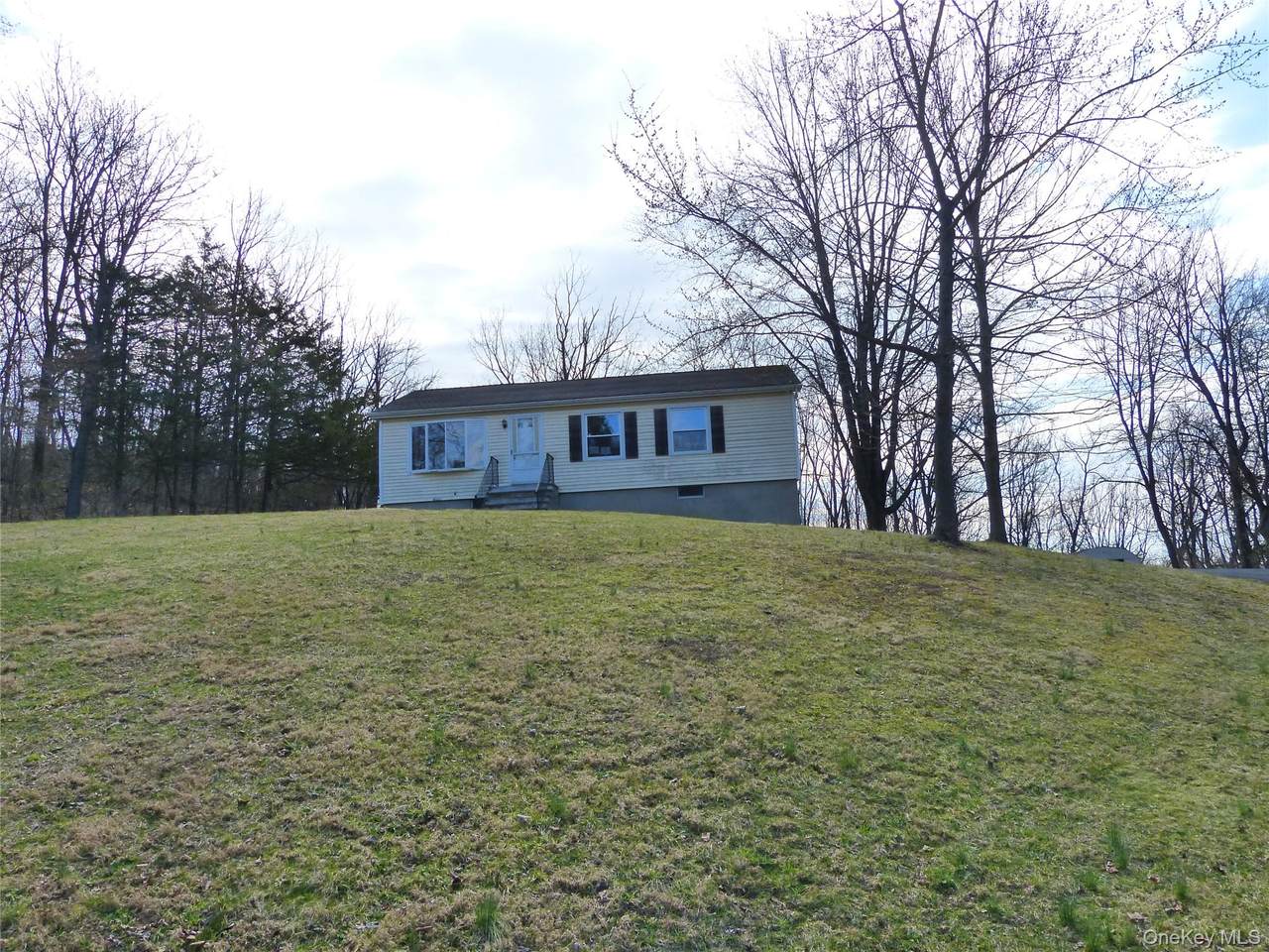 25 Liberty Corners Road - Photo 1