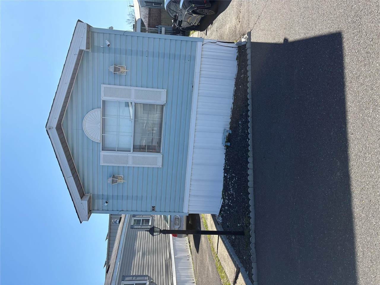2701 Goethals Road - Photo 1